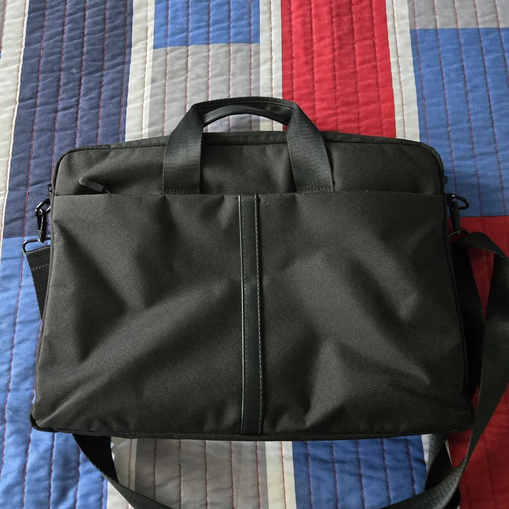 16 Inch Computer bag with shoulder strap.